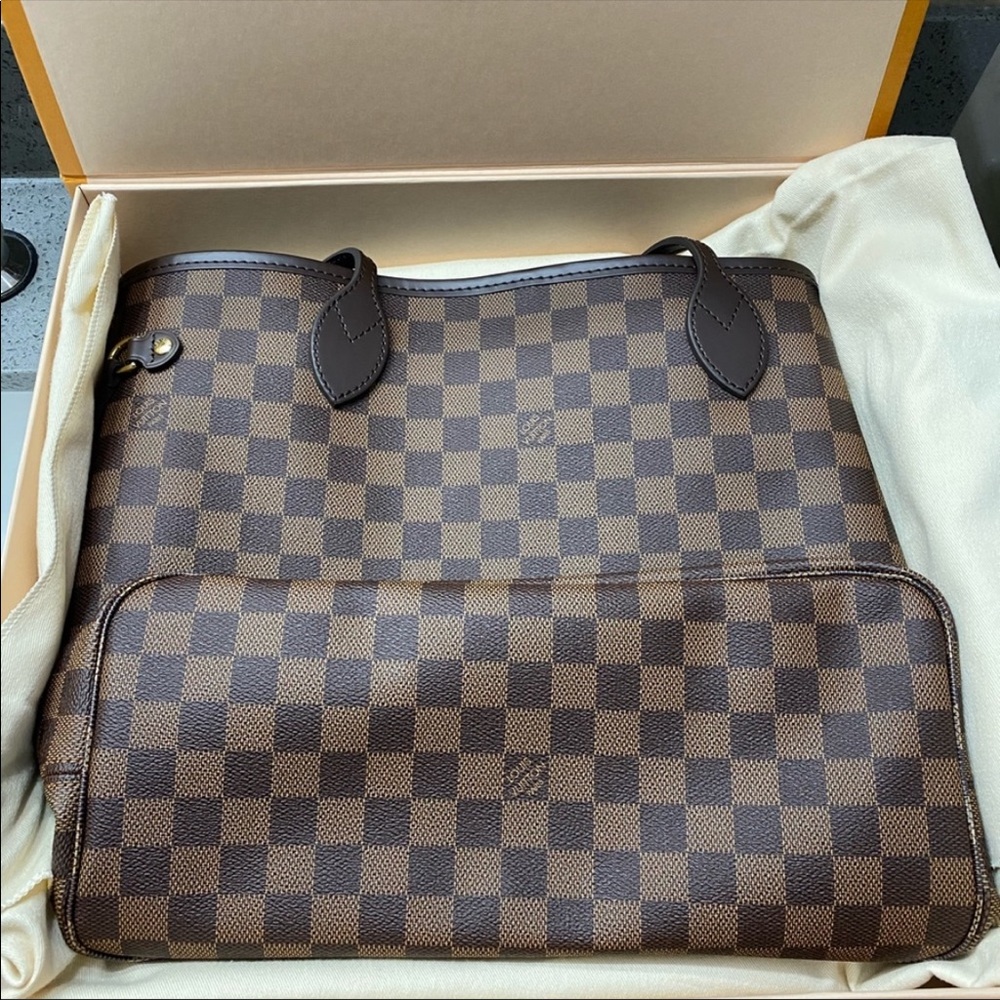 louis vuitton neverfull mm